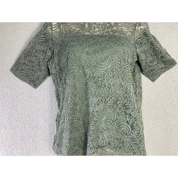 Women's M‎ Green Lace Mock Neck Short Sleeve Blouse - Picture 5 of 11